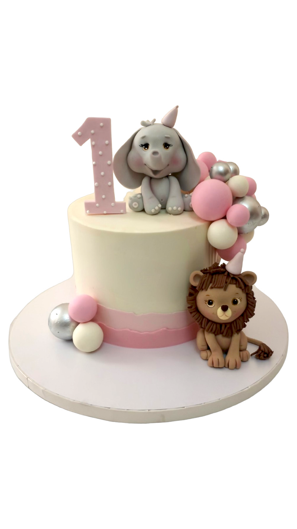 imagen de pastel de Custom cakes
